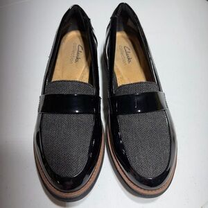 Clarks Sharon Gracie Women's Black and Gray Tweed Loafers Size 8